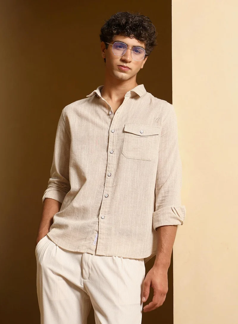 كامبوس سوترا قميص رجالي جاكار كاروهات بياقة سبيد وأكمام طويلة بأزرار وحافة منحنية قماش منسوج للارتداء اليومي كاجوال بيج كاكي