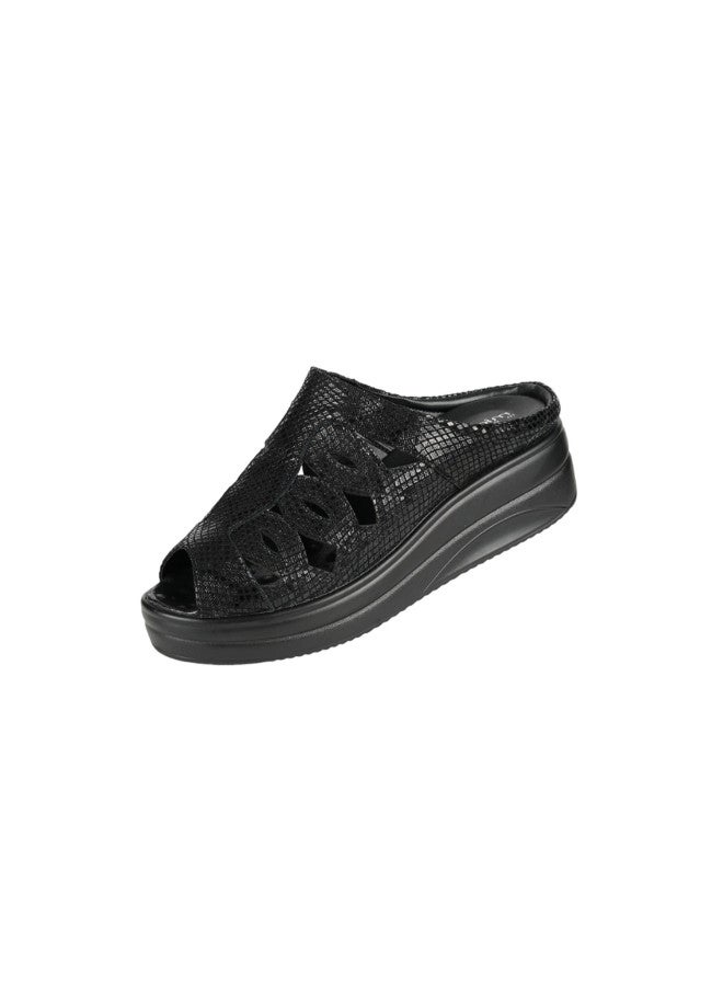 Michelle Morgan 092-2863 Michelle Morgan Ladies Casual Sandals 2513-20 Black  - Image 1