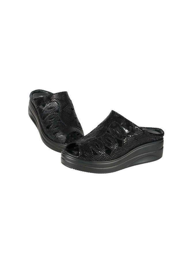 Michelle Morgan 092-2863 Michelle Morgan Ladies Casual Sandals 2513-20 Black  - Image 3