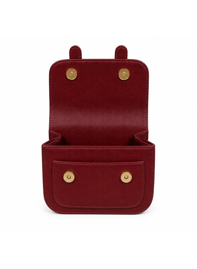 Stylish small women's crossbody bag – a modern leather for everyday and evening use - Image 5