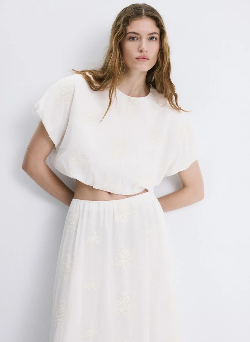 مانجو Cotton blouse with embroidered details