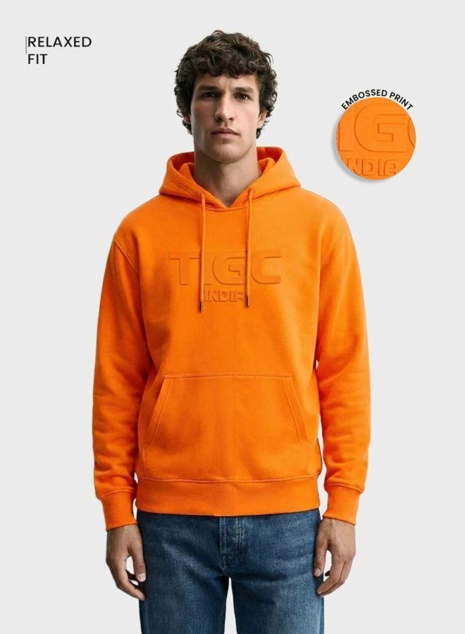 ذا انديان كراج كو Men Relaxed Fit Typographic Printed Crew Neck Full Sleeves Overhead Hooded Sweatshirt