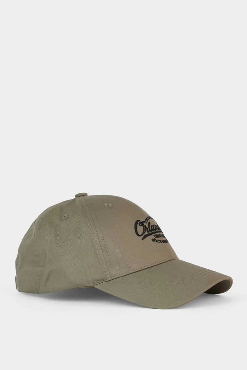ديفاكتو Man Embroidered Cotton Cap