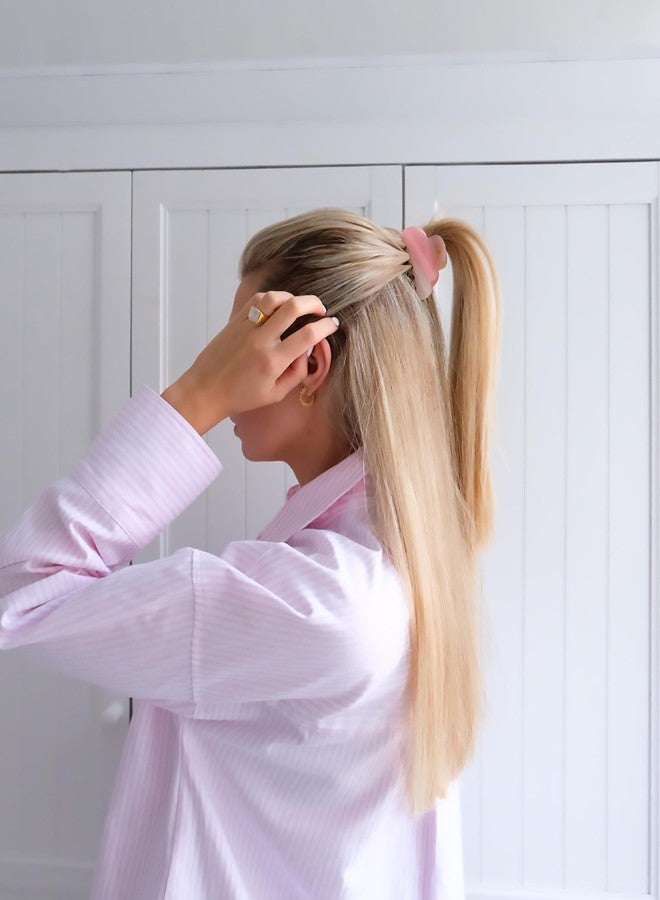 invisibobble مجموعة هدايا إنفزيبوبل كلاود بوب - مجموعة أربطة شعر حلزونية ومشبك مخلب لتسريحات أنيقة من النهار إلى الليل - مجموعة إكسسوارات شعر صحية لجميع أنواع الشعر - مجموعة هدايا للنساء والفتيات - Image 5