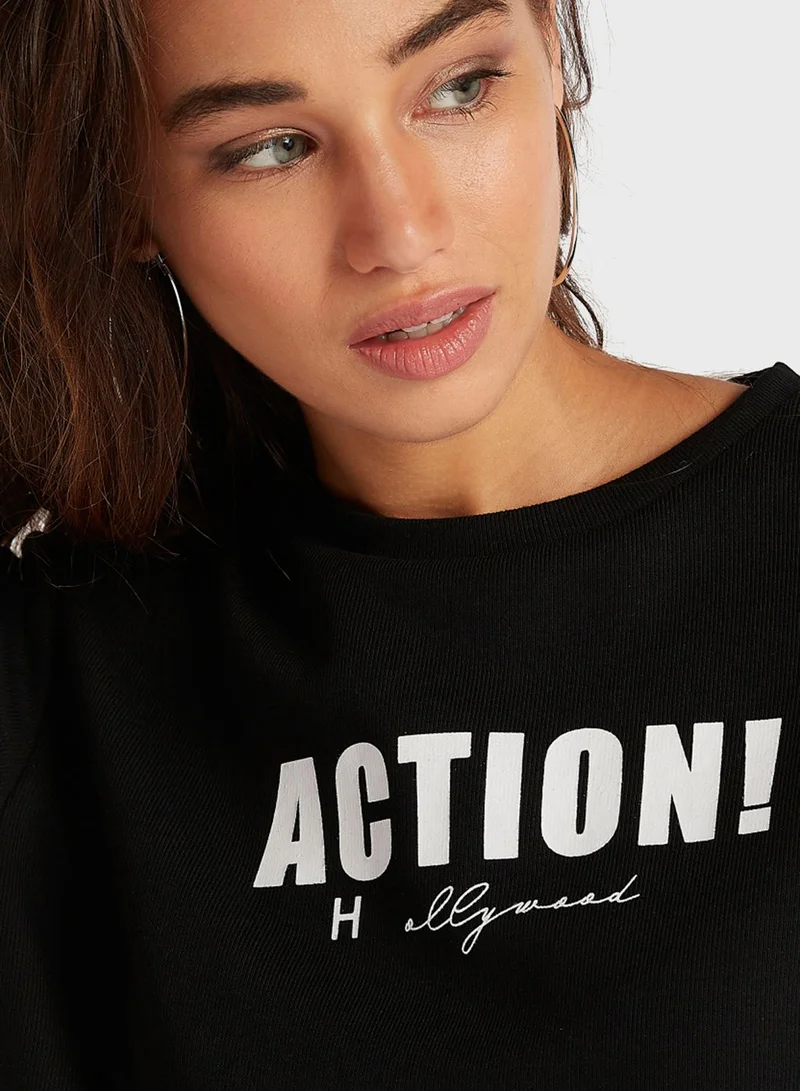 2Xtremz Crew Neck Graphic Top