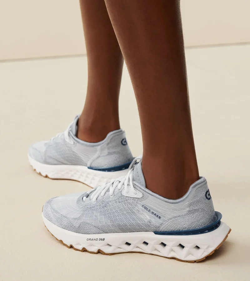 COLE HAAN Men's 5.ZERØGRAND Embrostitch Running Shoe