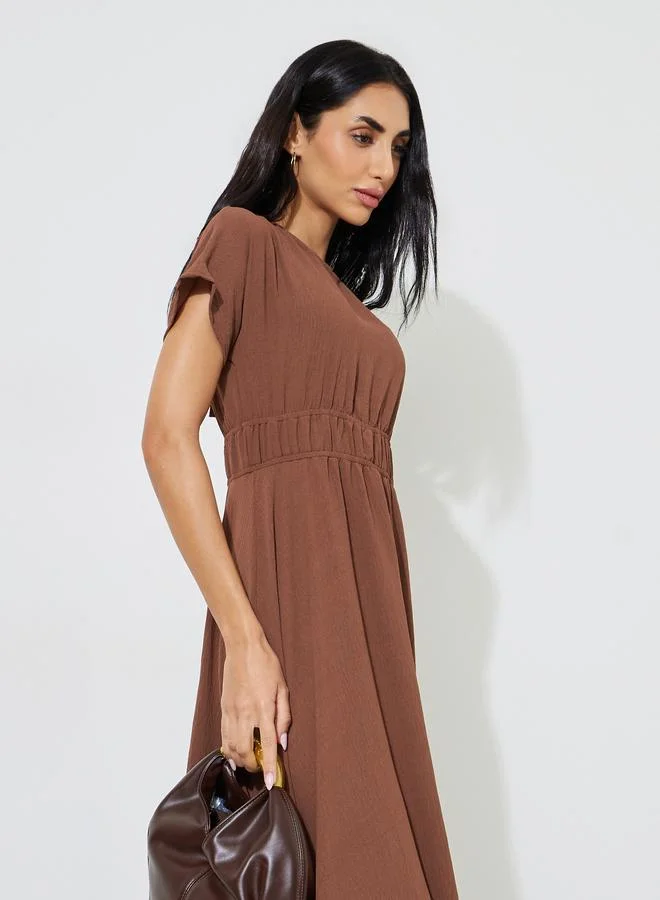 ستايلي Brown Solid Ruched Detail A-Line Midi Dress