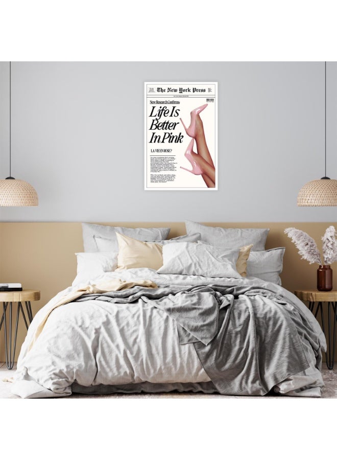 لوحة فنية جدارية عصرية بتصميم جريدة "Life Is Better In Pink" مقاس 30 × 40 سم، ملصق قماشي - Image 5