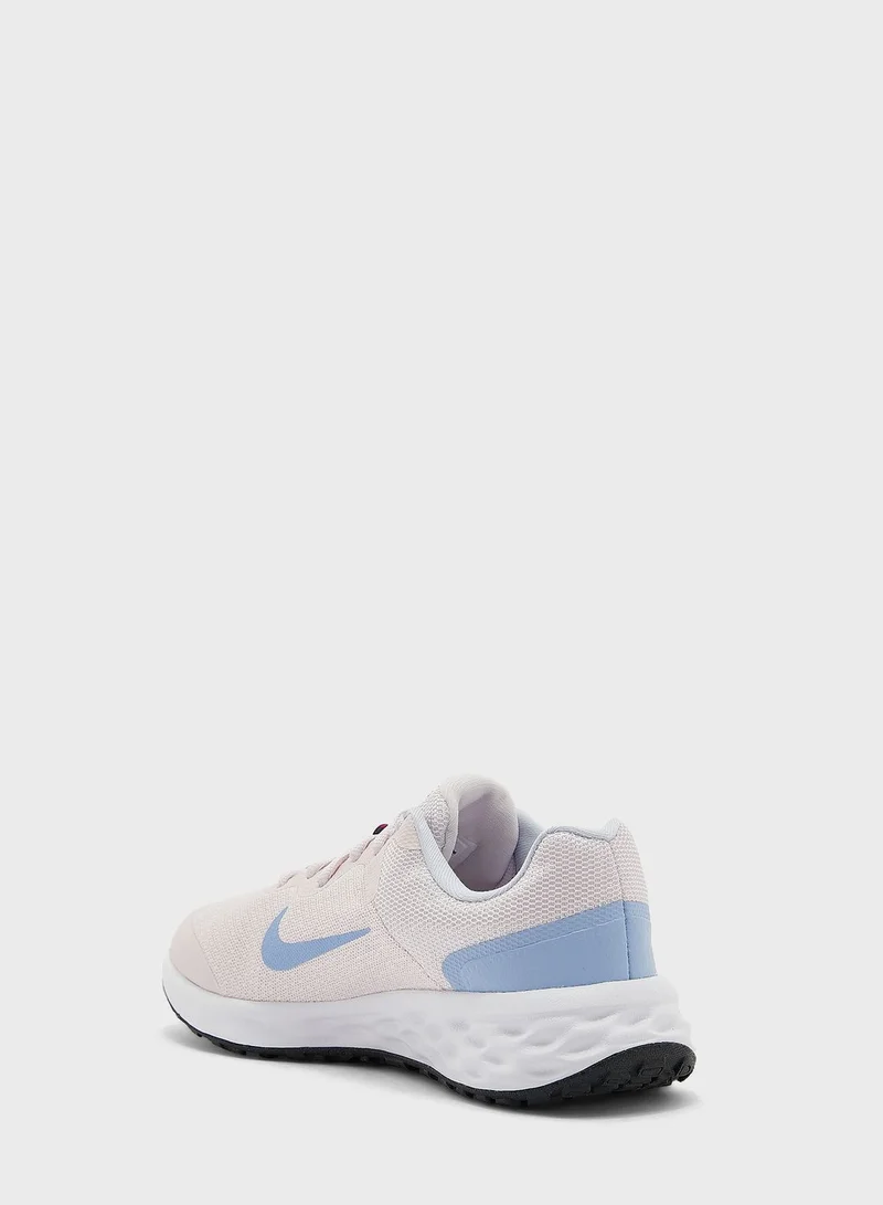 Nike Youth Revolution 6