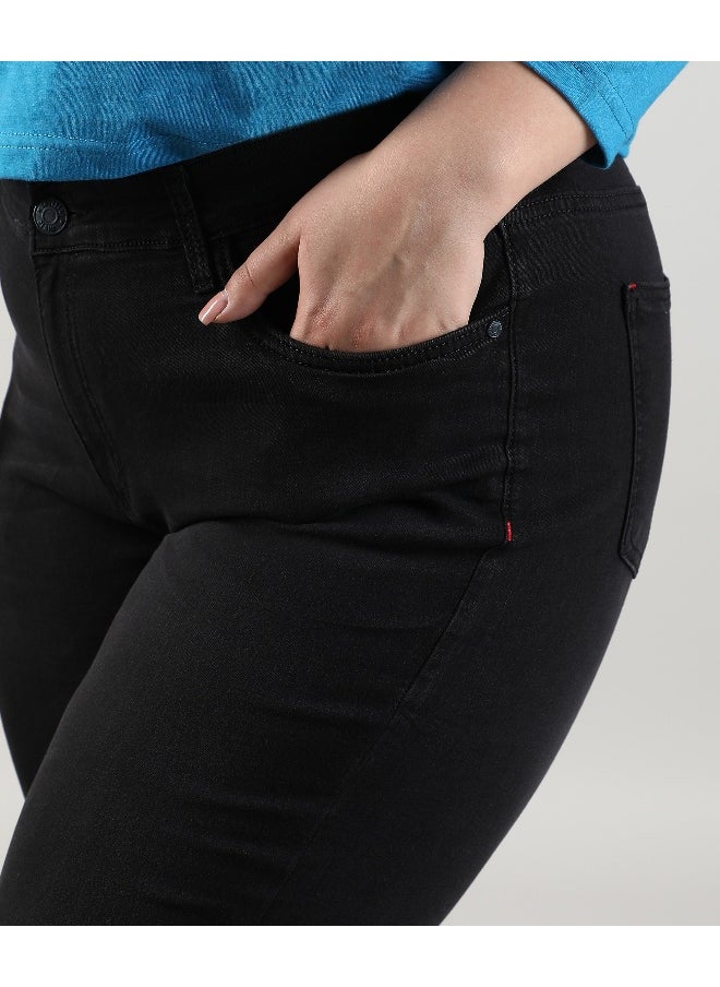 Instafab Plus Women's Black Dark-Wash Denim Jeans  - Image 4