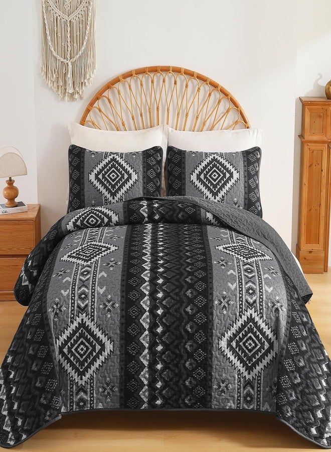 Dintszyayue Black Boho Quilt Set King Size，3 Pieces Aztec Texture Bedspread Grey Coverlet Set Soft Lightweight Bed Cover for All Season Geometric Microfiber Bedding with 2 Pillowcases(Black,104"x90") - Image 4