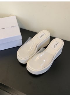 2024 Spring And Autumn New Womens Slippers One-Row Transparent Platform Waterproof Thick Bottom Slope Track Outer Wear Sandals White