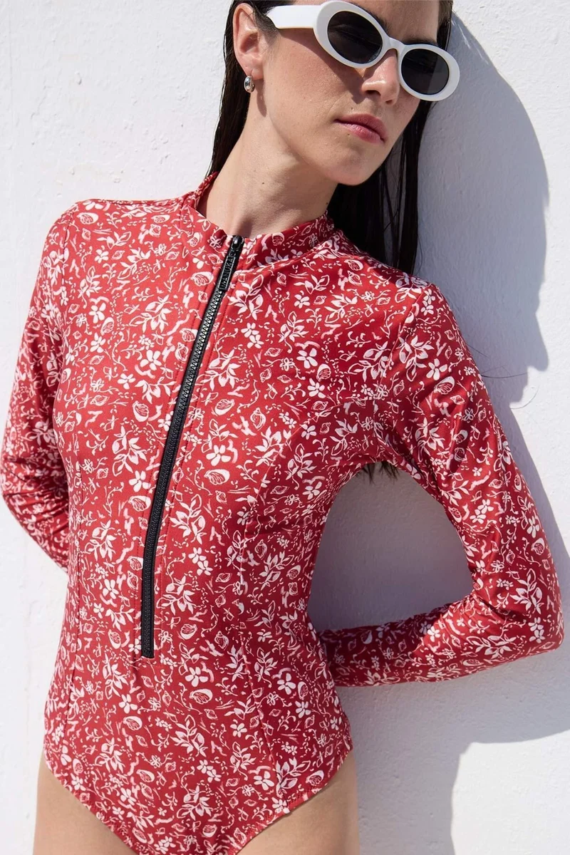 Manuka Patterned Zipper Surf Swimsuit Red Shell