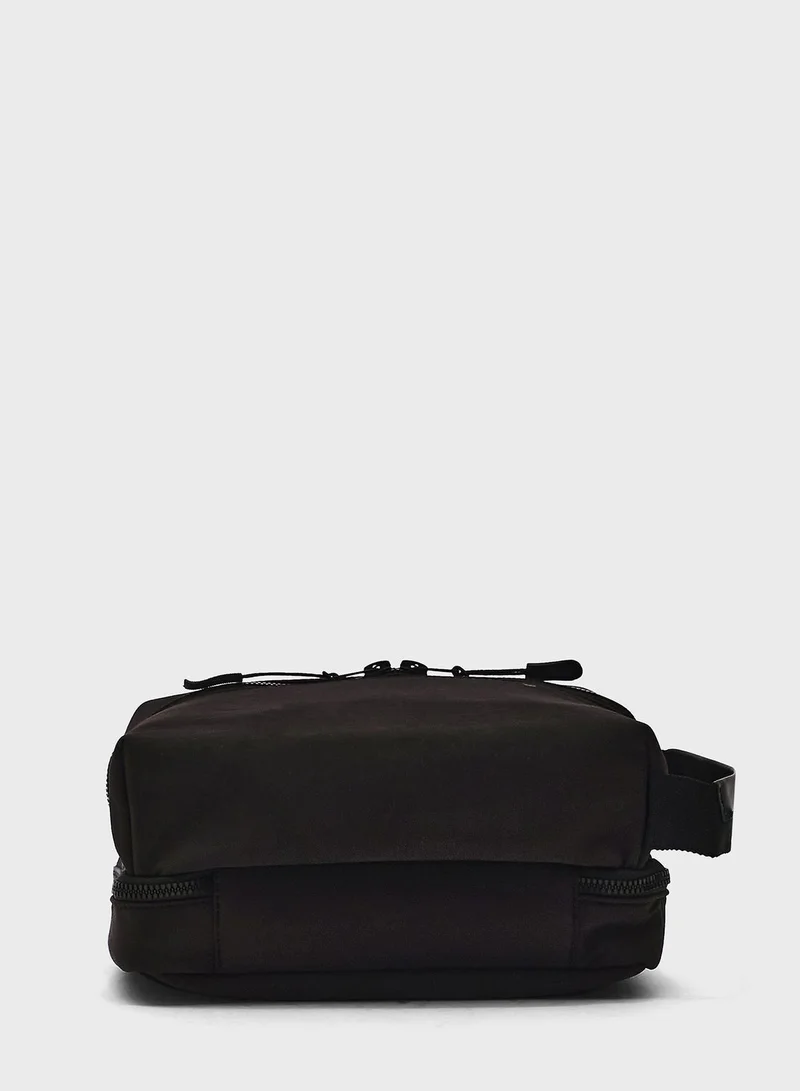 Seventy Five Dual Partition Men'S Wash Bag