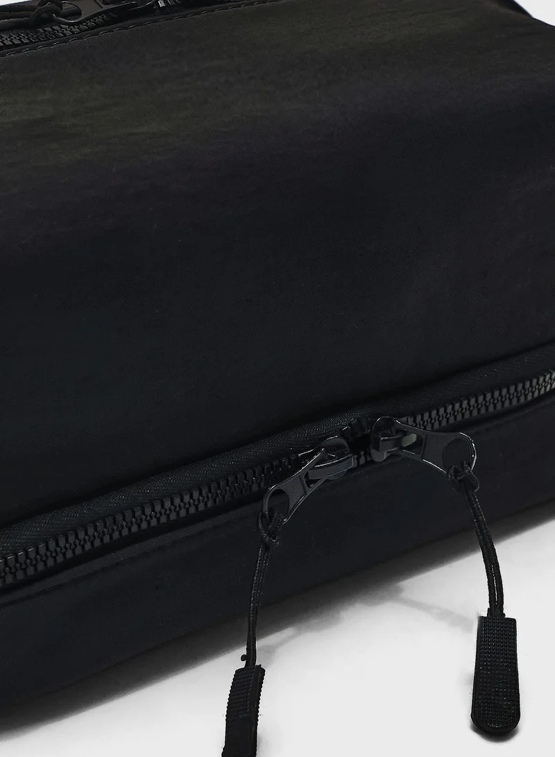 Seventy Five Dual Partition Men'S Wash Bag