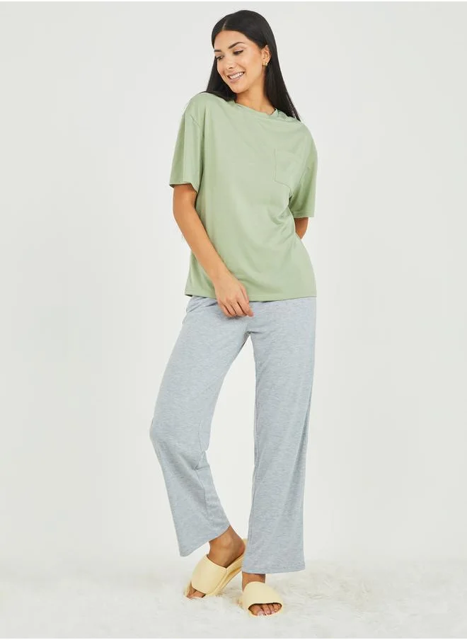 Styli Solid Pocket Detail T-Shirt and Pyjama Set