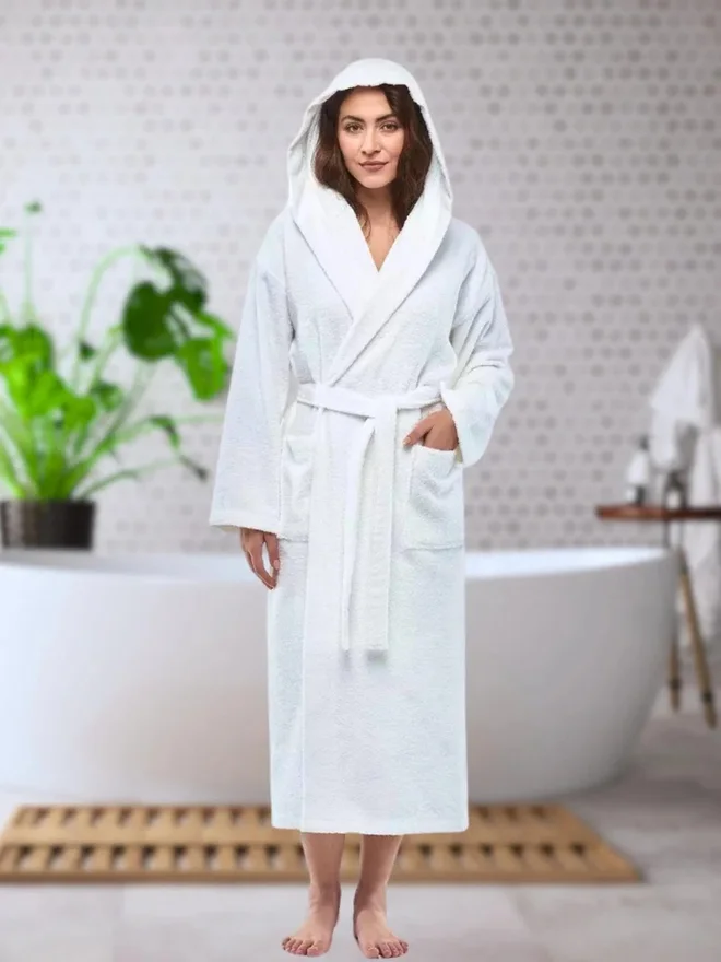 1 تشيس 1CHASE Luxury Cotton Hooded Bathrobe
