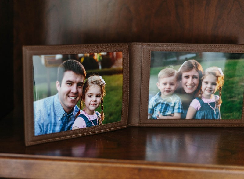 Karandu Double 5x7 Landscape Leather Picture Frame - Cognac - Image 4