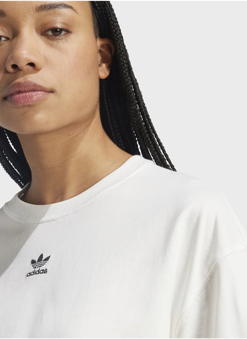 adidas Originals Essentail Cropped T-Shirt