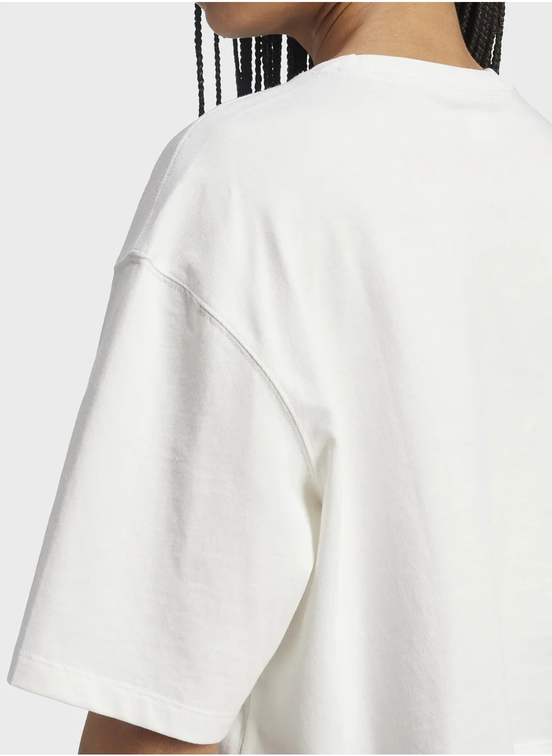 adidas Originals Essentail Cropped T-Shirt