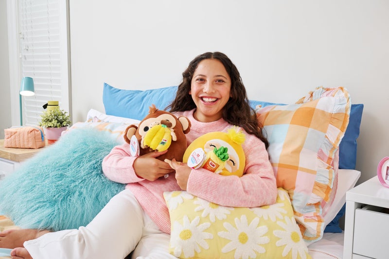 Snackles Series 2 Penguin & Baskin-Robbin 8 Inch Plush by ZURU, Ultra Soft Plush, Collectible Plush with Real Licensed Brands, Stuffed Animal, Giftable - Image 5