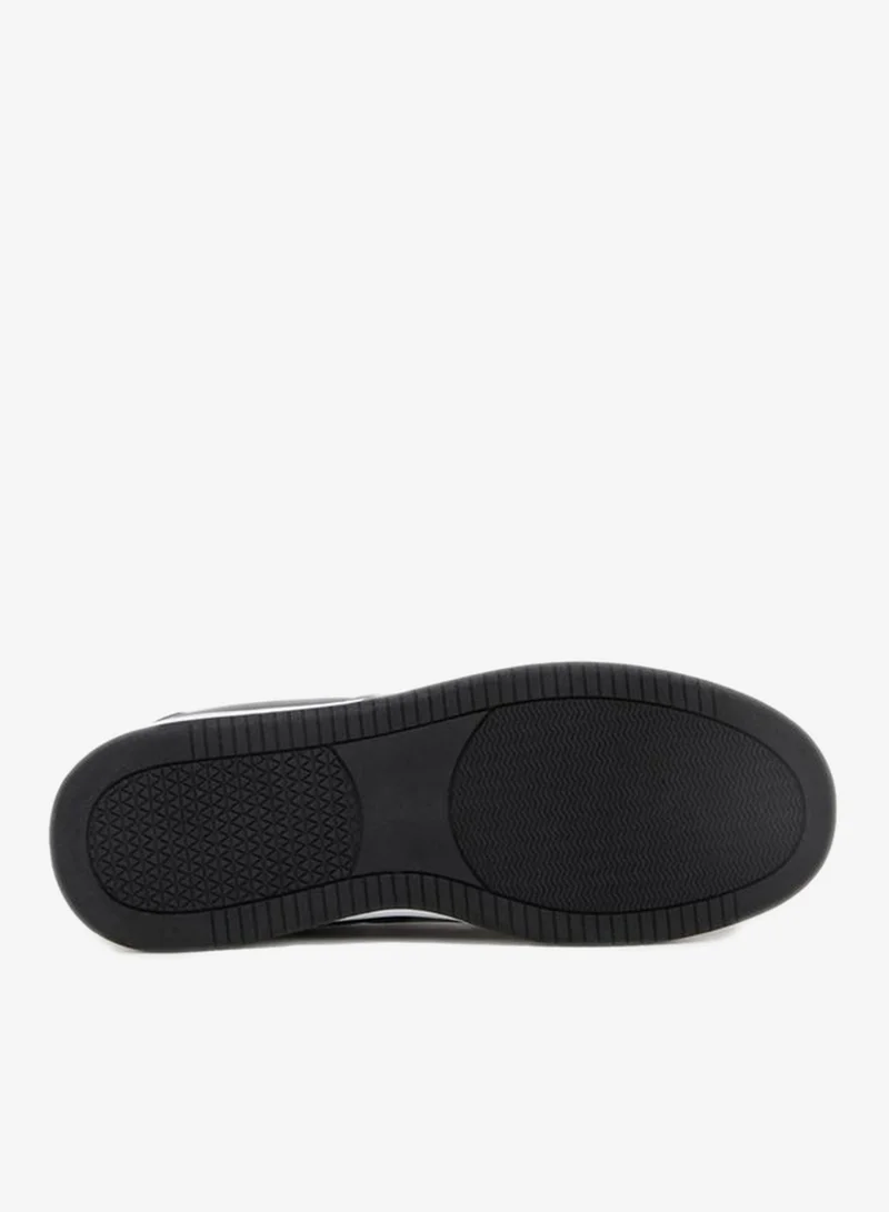 Styli  Platform Sole Lightweight Lace Up Sneakers for Men | Best Price UAE