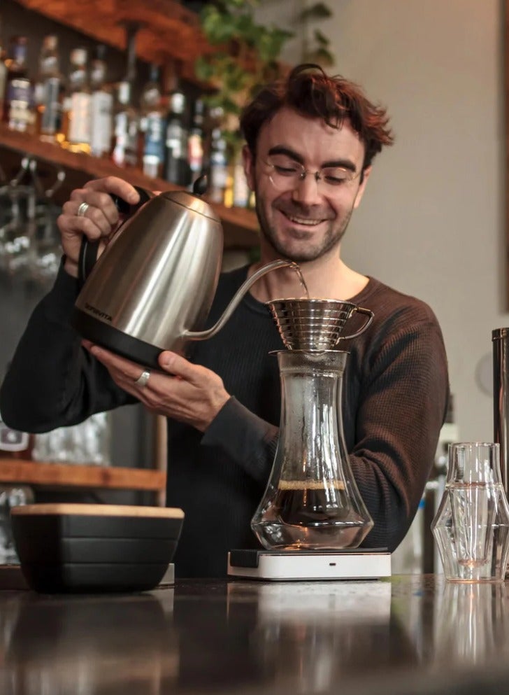 Kruve Evoke Coffee Carafe, Double-Walled Hand-Blown Borosilicate Glass, Precision Pouring - 600ml - Image 3
