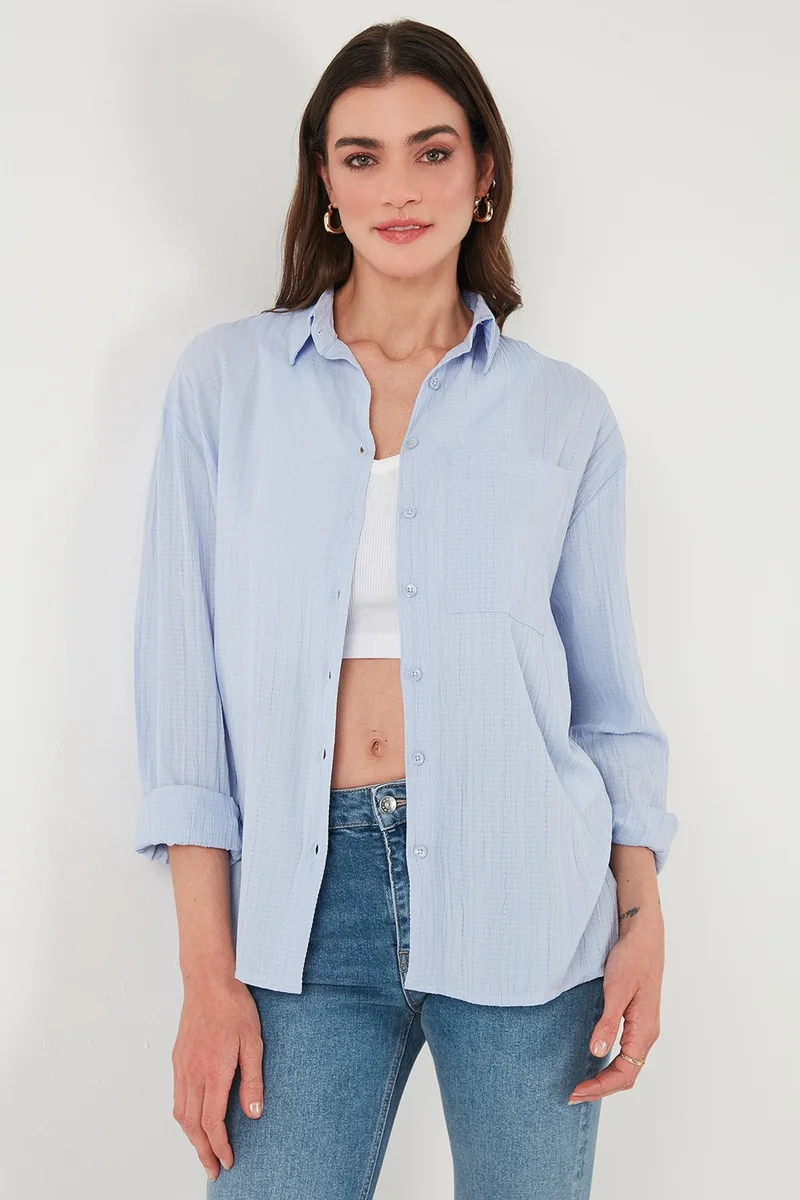 ليلا Regular Fit Single Pocket Short Front Long Back Crinkle Shirt Women's Shirt 6772752