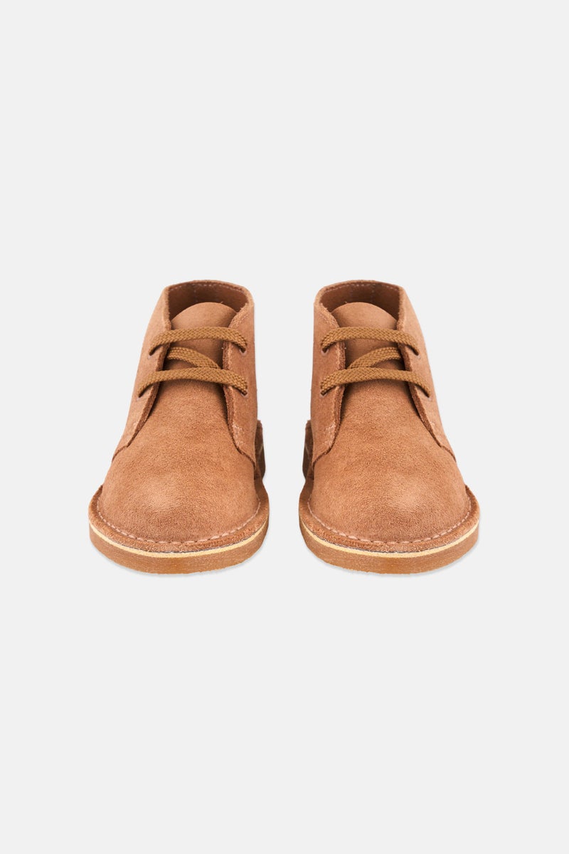 clarks Kids Boy Wide Desert Boot Lace Up Casual Shoes, Brown  - Image 2