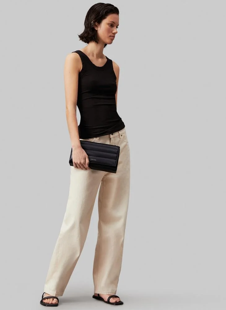 كالفن كلاين Narrow Strap Crossbody
