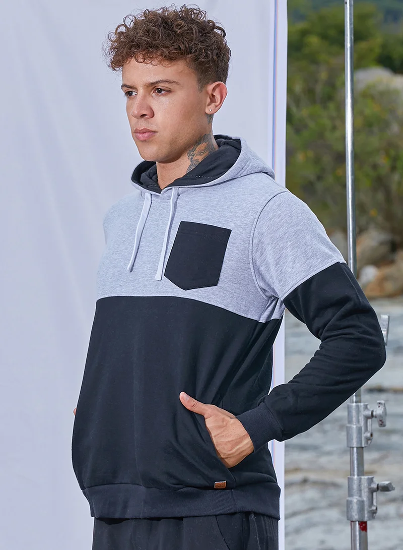 كامبوس سوترا Men's Black & Grey Pullover Hoodie With Patch Pocket