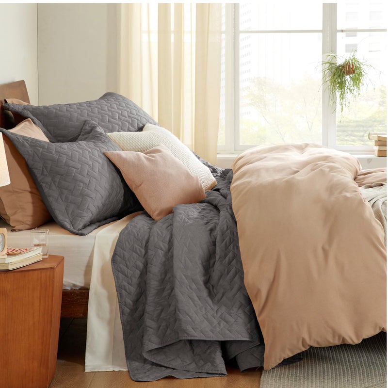 Bedsure Quilts Twin Size - Lightweight Bedspreads Twin Size with Basket Weave Pattern, Soft Quilt Bedding, Grey Comforter Coverlet for All Seasons (68" x 86") - Image 4
