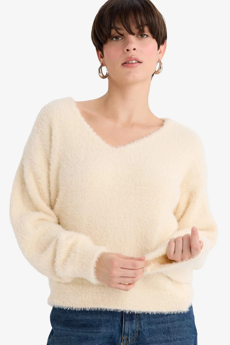 ديفاكتو Oversize Fit V-Neck Knitwear Pullover