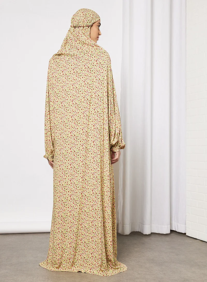 Hayat Praying Dress With Attached Veil