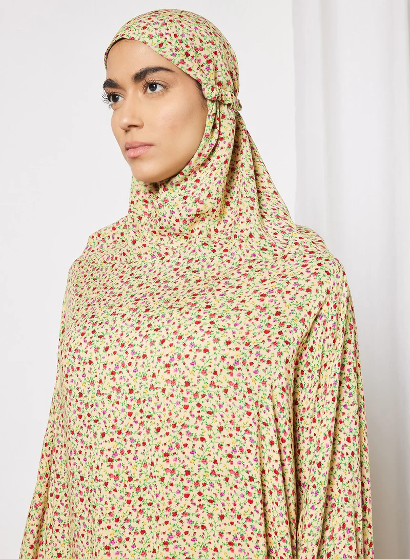Hayat Praying Dress With Attached Veil