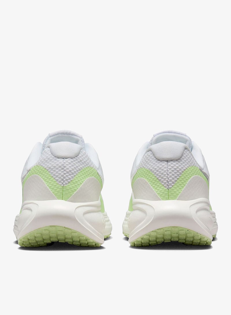 Nike Revolution 8 - Image 4