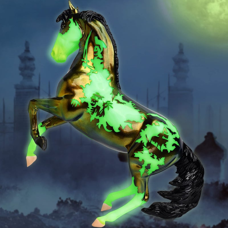 Breyer Horses Traditional Series Limited Edition  Maelstrom  2022 Halloween Horse Toy 115 x 9  19 Scale Figurine  Model 1864 - Image 3