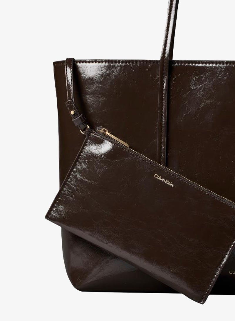 CALVIN KLEIN Foil Logo Glossy Tote Bag With Pouch - Image 4