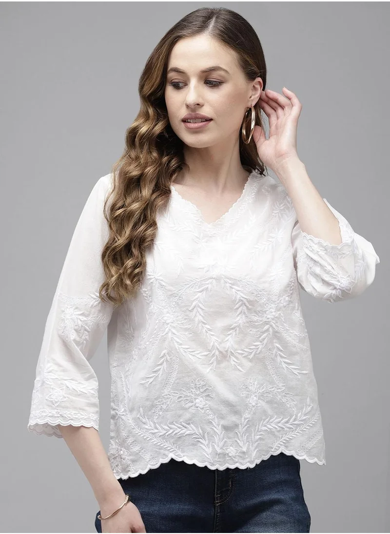 آي شين White Tops A line Fit 3/4 Sleeve Sleeve made from Cotton featuring Self Design design and Round Neck neckline - Perfect for Ethinic!