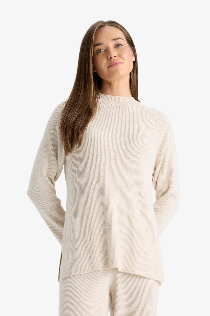 ديفاكتو Regular Fit Crew Neck Pullover