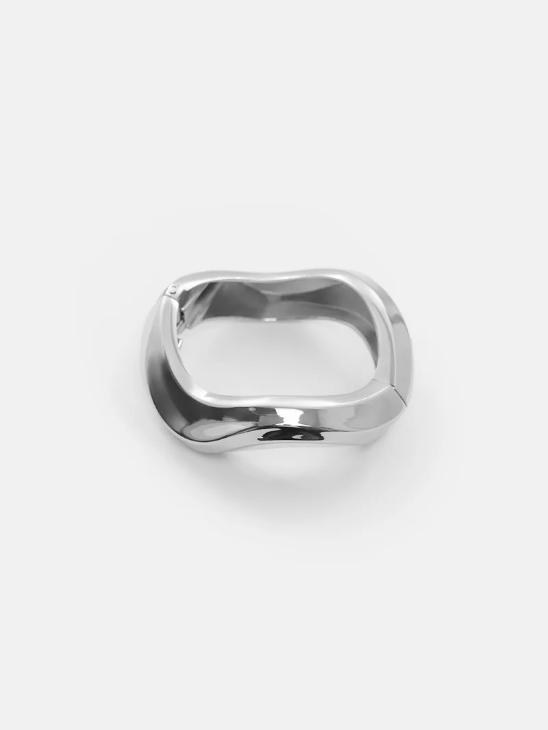 Lichi  Curved round bracelet for Women | Best Price UAE