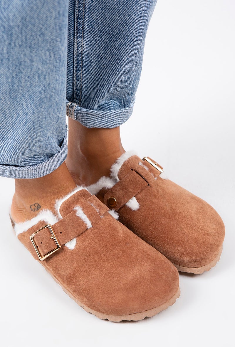 Manijero Manjero Zeta Shearling Women's Leather Buckle Belted Furry Tile Suede Slippers  - Image 2