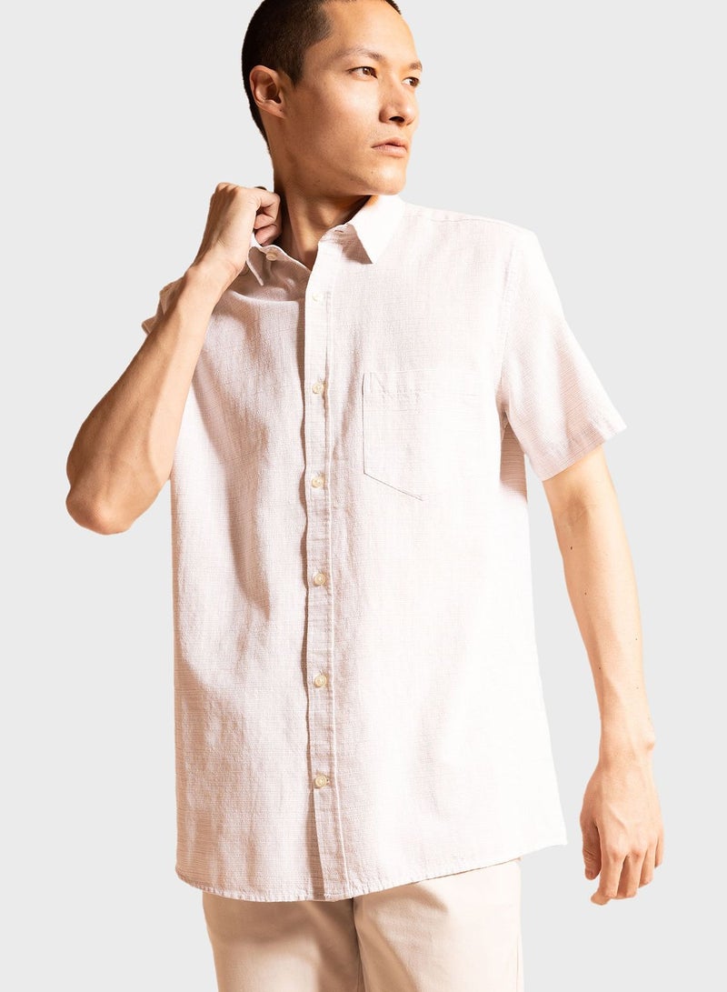 DeFacto Essential Regular Fit Shirt - Image 2