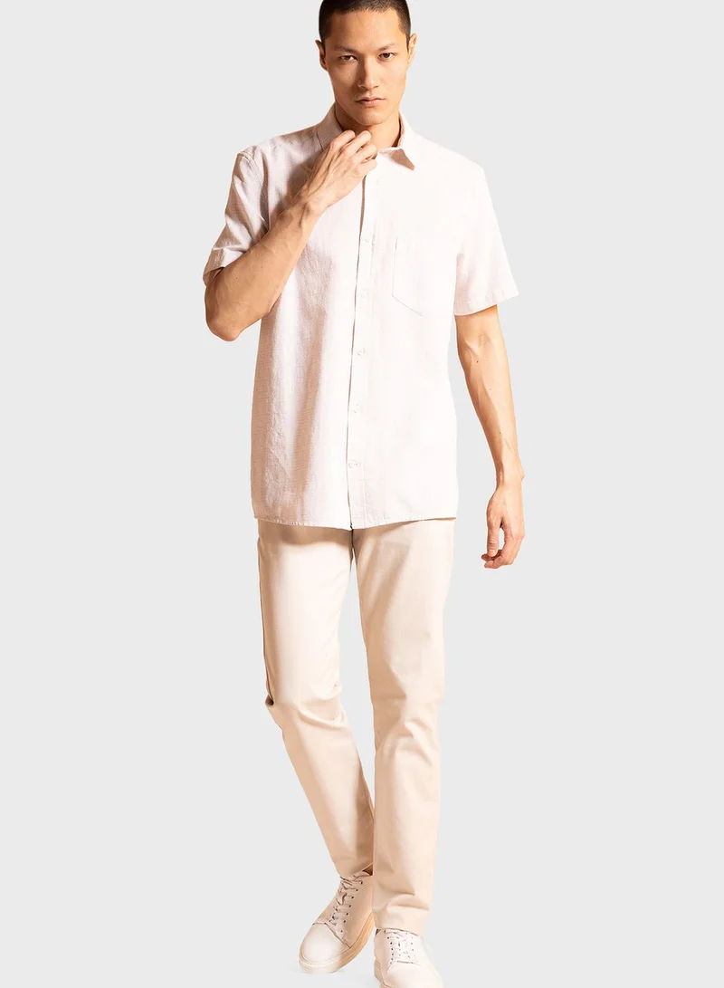 DeFacto Essential Regular Fit Shirt