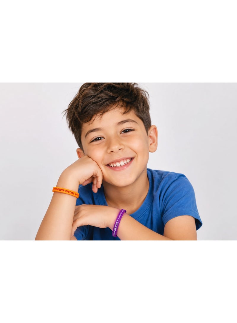First Choice أساور معصم رياضية وعصرية، عبوة تتكون من قطعتين بألوان وتصاميم متنوعة، إكسسوار متين ومرن يضيف لمسة جمالية لإطلالتك، مناسبة للاستخدام الشخصي أو للإهداء، سهلة الارتداء وتناسب مختلف المقاسات بتصميم مريح. - Image 4