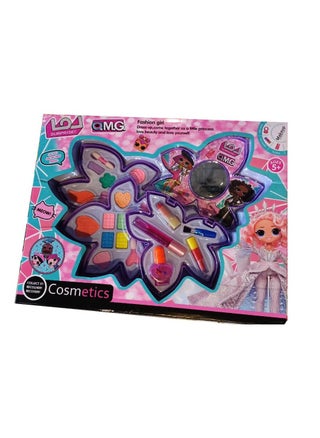 Set of Makeup 5 Years - pzsku/Z3EE712CC5A6DC2D56676Z/45/_/1731435014/cd44c595-d95b-416a-930b-bfd7e8662f21