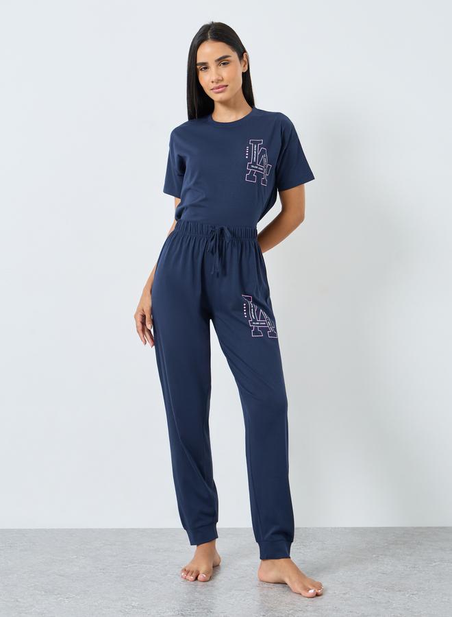 Styli LA Graphic Dropped Shoulder T-Shirt and Pyjama Set - Image 5