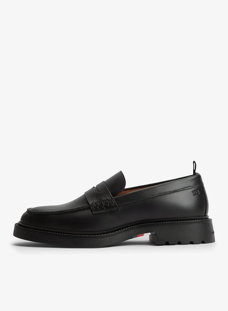 Tommy Hilfiger Leather Textured Penny Loafers