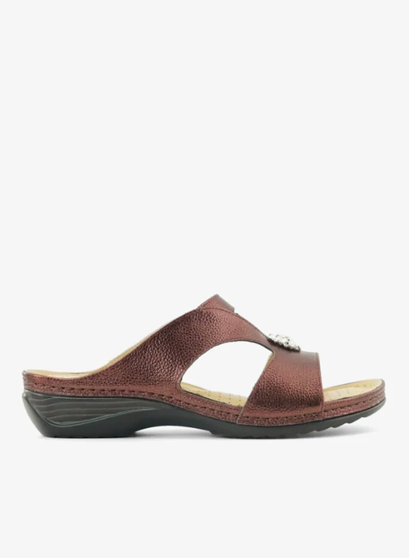 زينة صندل نسائي مسطح زينة - عنابي