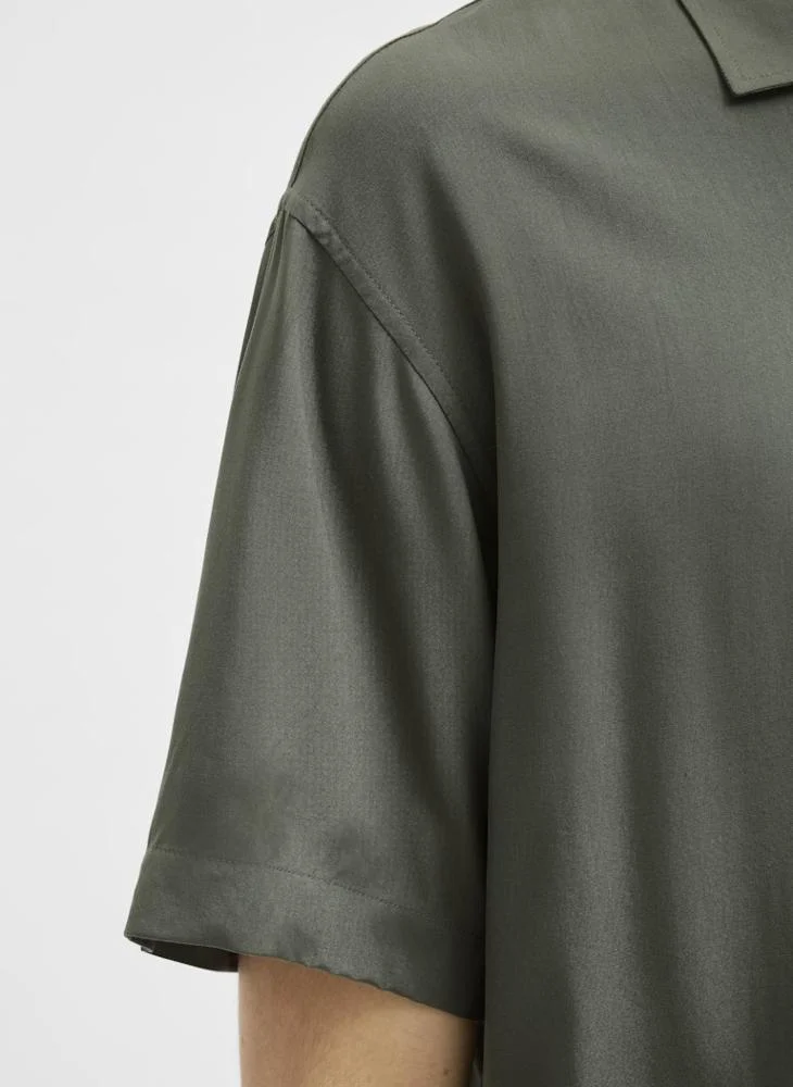JJ Rebel Jrebwater Resort Relaxed Shirt